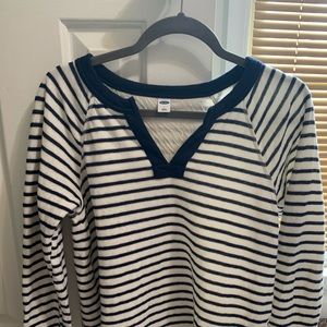 Old navy shirt